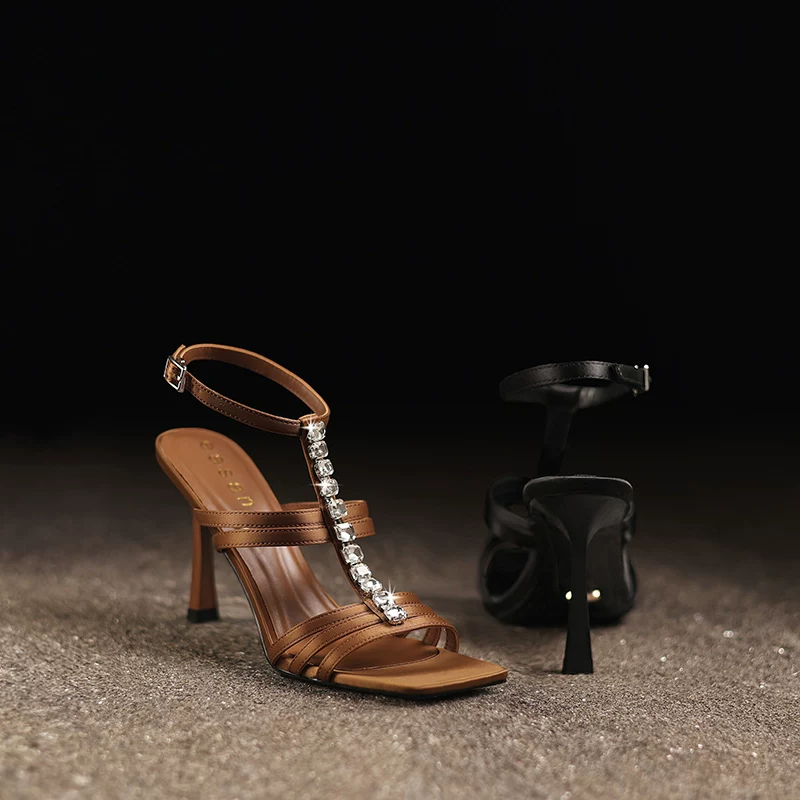 Water Shoes - Yazlık Yeni Model Kare Burunlu İpek